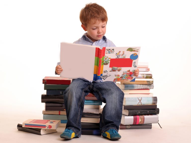 Reasons One Should Develop Reading Habits in Kids